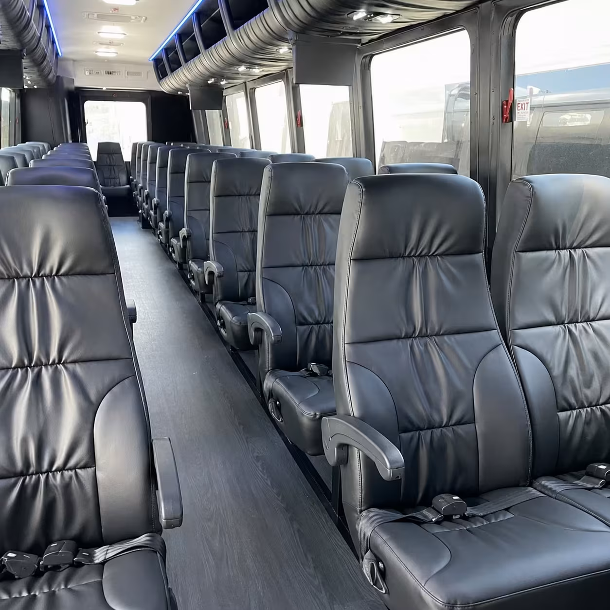 chattanooga 35 passenger minibus rental