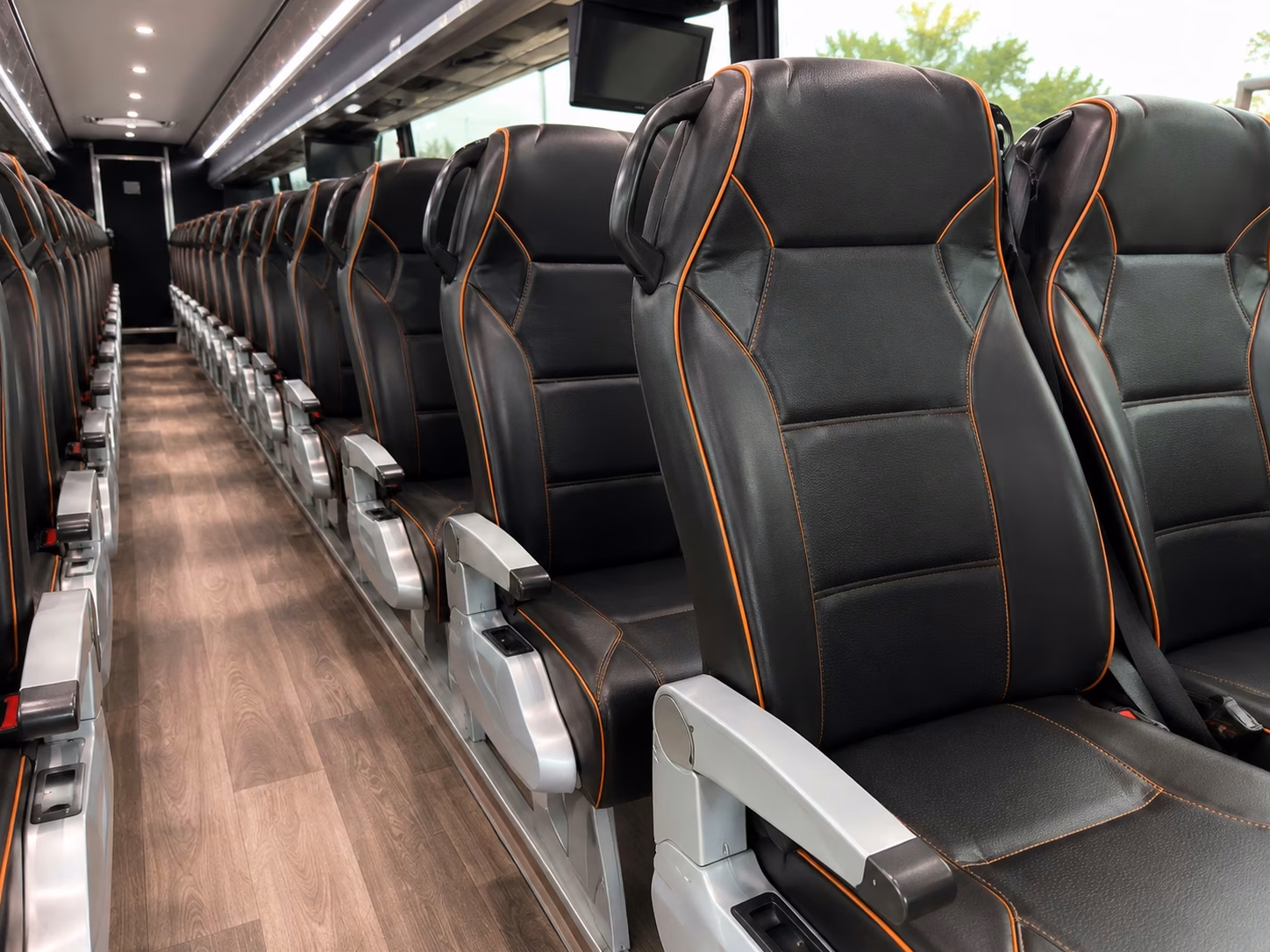 chattanooga charter bus rental interior