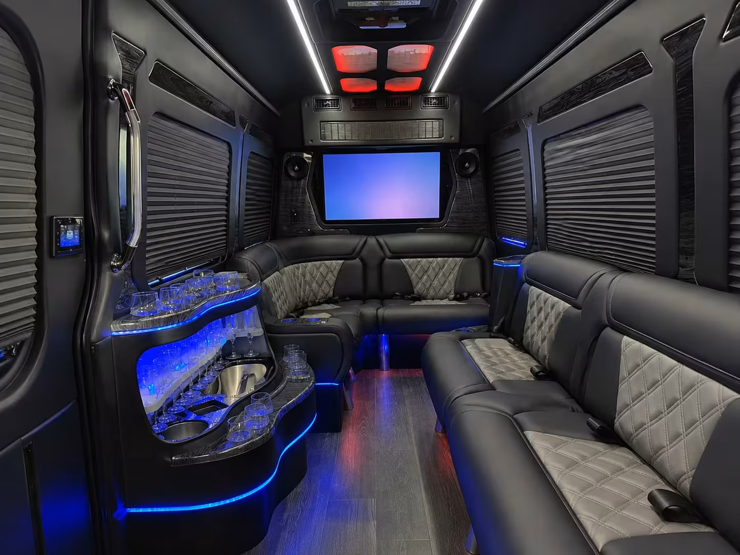 chattanooga sporting event and concert shuttle buses