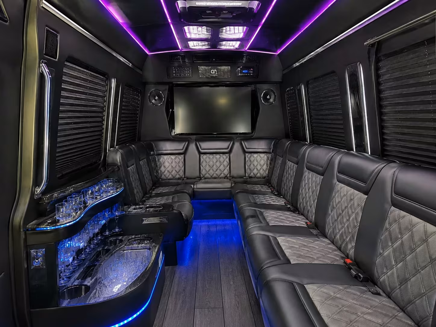 rehearsal dinner and wedding weekend transportation in chattanooga
